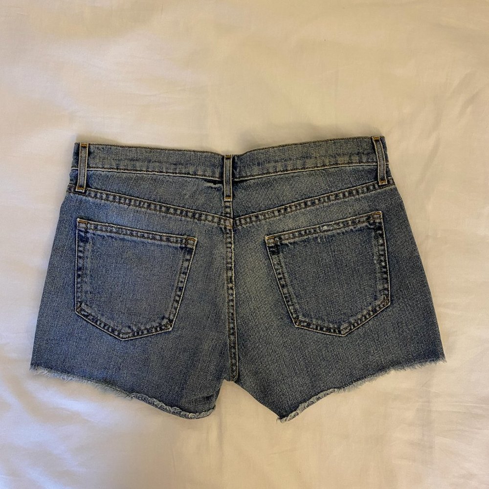 GAP Women's Best Girlfriend Jean Shorts